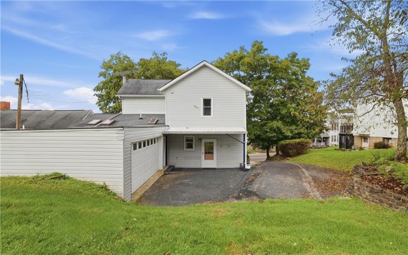 692 Amity Ridge Road, Amity, 15311, 4 Bedroom Bedrooms, ,2 BathroomBathrooms,Residential,For Sale,Amity Ridge Road,1776240