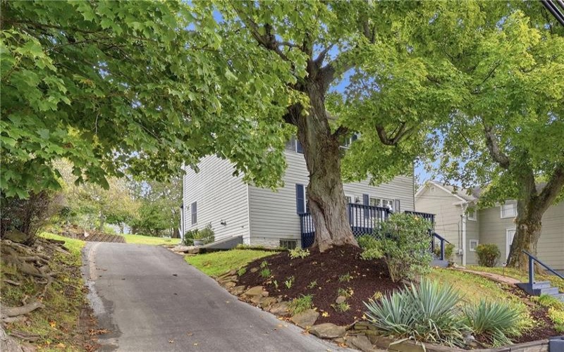 692 Amity Ridge Road, Amity, 15311, 4 Bedroom Bedrooms, ,2 BathroomBathrooms,Residential,For Sale,Amity Ridge Road,1776240