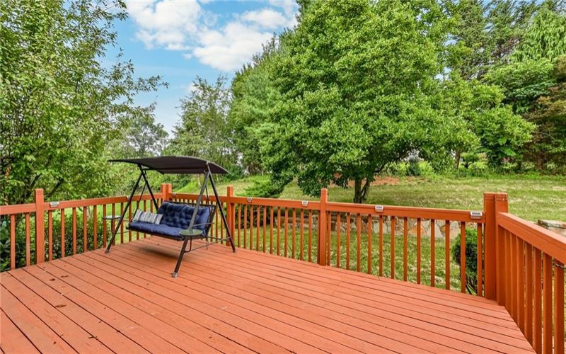 217 Meadow Spring Rd, Greensburg, 15601, 4 Bedroom Bedrooms, 11 Room Rooms,2.1 BathroomBathrooms,Residential,For Sale,Meadow Spring Rd,1776248
