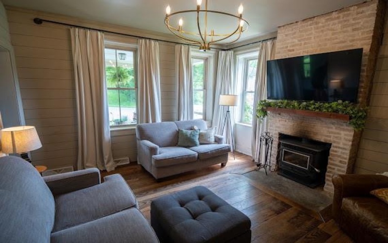 22 Anderson Drive, Washington, 15301, 3 Bedroom Bedrooms, 10 Room Rooms,2 BathroomBathrooms,Residential,For Sale,Anderson Drive,1766641