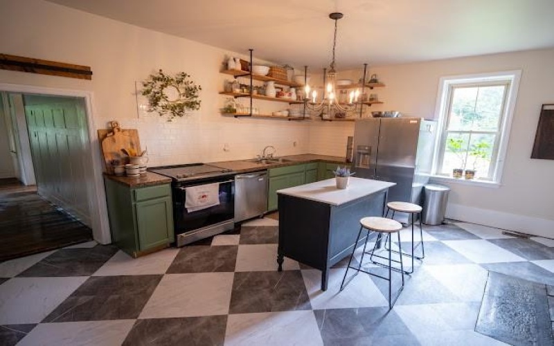 22 Anderson Drive, Washington, 15301, 3 Bedroom Bedrooms, 10 Room Rooms,2 BathroomBathrooms,Residential,For Sale,Anderson Drive,1766641