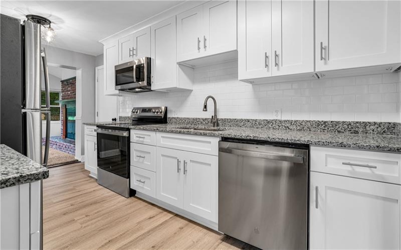 318 Center Church Road, Mcmurray, 15317, 4 Bedroom Bedrooms, 11 Room Rooms,2.1 BathroomBathrooms,Residential,For Sale,Center Church Road,1775538
