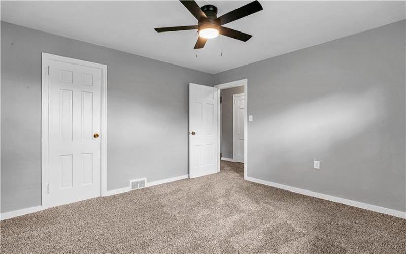 318 Center Church Road, Mcmurray, 15317, 4 Bedroom Bedrooms, 11 Room Rooms,2.1 BathroomBathrooms,Residential,For Sale,Center Church Road,1775538