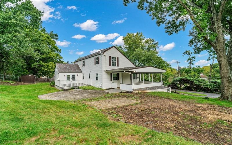 318 Center Church Road, Mcmurray, 15317, 4 Bedroom Bedrooms, 11 Room Rooms,2.1 BathroomBathrooms,Residential,For Sale,Center Church Road,1775538