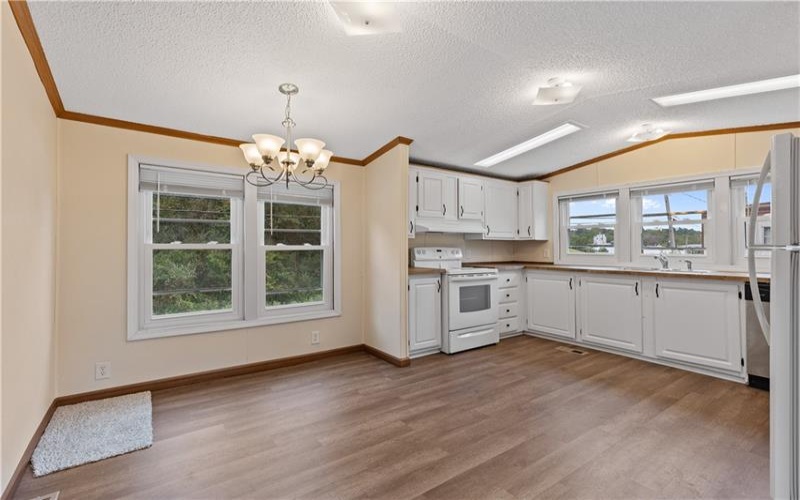 1138 Branch Rd, Mc Donald, 15057, 2 Bedroom Bedrooms, 7 Room Rooms,2 BathroomBathrooms,Residential,For Sale,Branch Rd,1775717