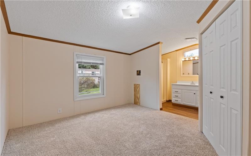 1138 Branch Rd, Mc Donald, 15057, 2 Bedroom Bedrooms, 7 Room Rooms,2 BathroomBathrooms,Residential,For Sale,Branch Rd,1775717