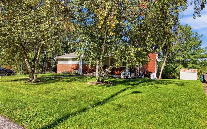 3161 Vermont Drive, Lower Burrell, 15068, 3 Bedroom Bedrooms, 8 Room Rooms,2 BathroomBathrooms,Residential,For Sale,Vermont Drive,1775853