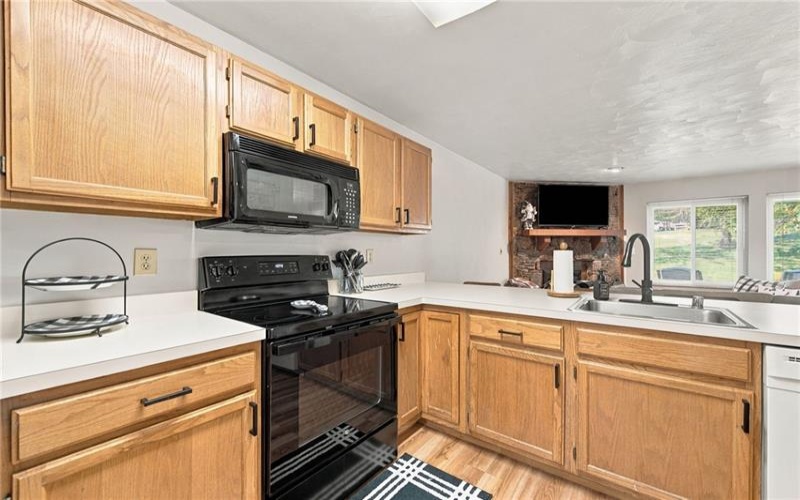 4514 Nordic Way, Hidden Valley, 15502, 3 Bedroom Bedrooms, 8 Room Rooms,2.1 BathroomBathrooms,Residential,For Sale,Nordic Way,1775883