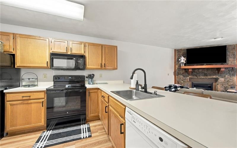 4514 Nordic Way, Hidden Valley, 15502, 3 Bedroom Bedrooms, 8 Room Rooms,2.1 BathroomBathrooms,Residential,For Sale,Nordic Way,1775883