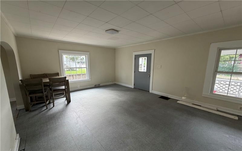 608 Crest, Charleroi, 15022, 4 Bedroom Bedrooms, 6 Room Rooms,2 BathroomBathrooms,Residential,For Sale,Crest,1776133