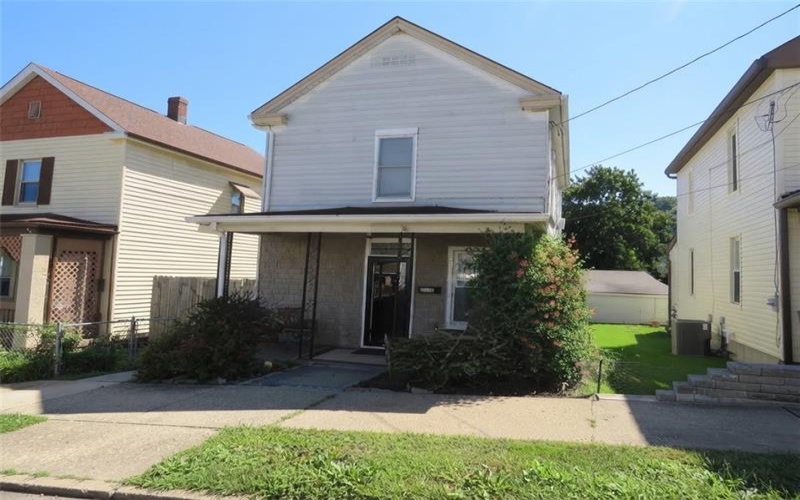 530 Chartiers Ave, Canonsburg, 15317, 3 Bedroom Bedrooms, 5 Room Rooms,2 BathroomBathrooms,Residential,For Sale,Chartiers Ave,1776281