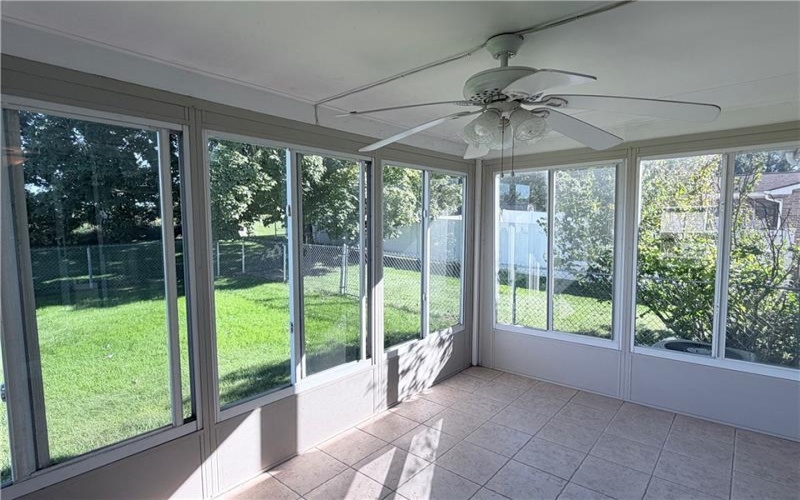 722 Courtview Dr, Greensburg, 15601, 3 Bedroom Bedrooms, ,2 BathroomBathrooms,Residential,For Sale,Courtview Dr,1776282