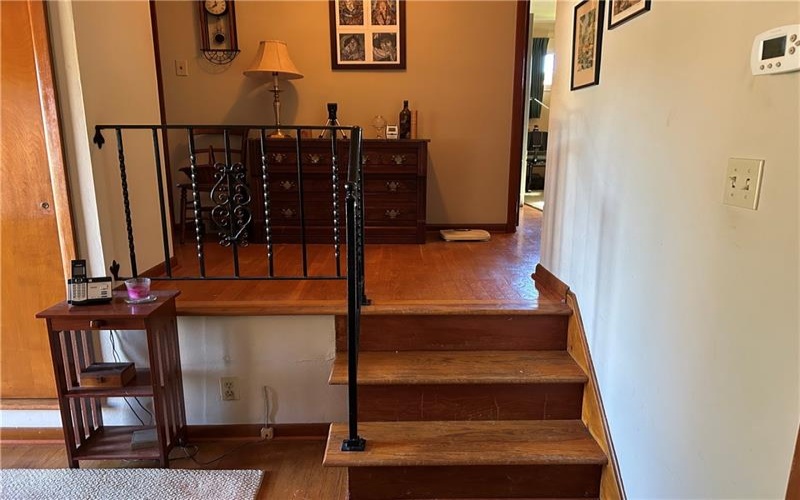 488 Toledo Drive, New Kensington, 15068, 3 Bedroom Bedrooms, 6 Room Rooms,1.1 BathroomBathrooms,Residential,For Sale,Toledo Drive,1776293