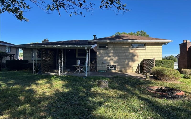 488 Toledo Drive, New Kensington, 15068, 3 Bedroom Bedrooms, 6 Room Rooms,1.1 BathroomBathrooms,Residential,For Sale,Toledo Drive,1776293