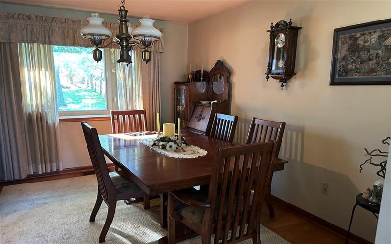 488 Toledo Drive, New Kensington, 15068, 3 Bedroom Bedrooms, 6 Room Rooms,1.1 BathroomBathrooms,Residential,For Sale,Toledo Drive,1776293