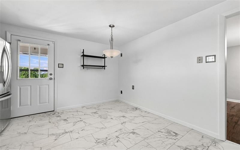 16 Rolling Hills Ave, Irwin, 15642, 3 Bedroom Bedrooms, 8 Room Rooms,1.1 BathroomBathrooms,Residential,For Sale,Rolling Hills Ave,1776366