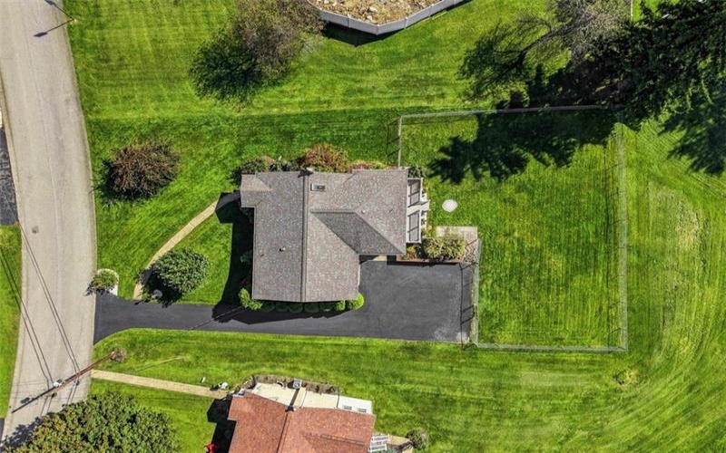 16 Rolling Hills Ave, Irwin, 15642, 3 Bedroom Bedrooms, 8 Room Rooms,1.1 BathroomBathrooms,Residential,For Sale,Rolling Hills Ave,1776366
