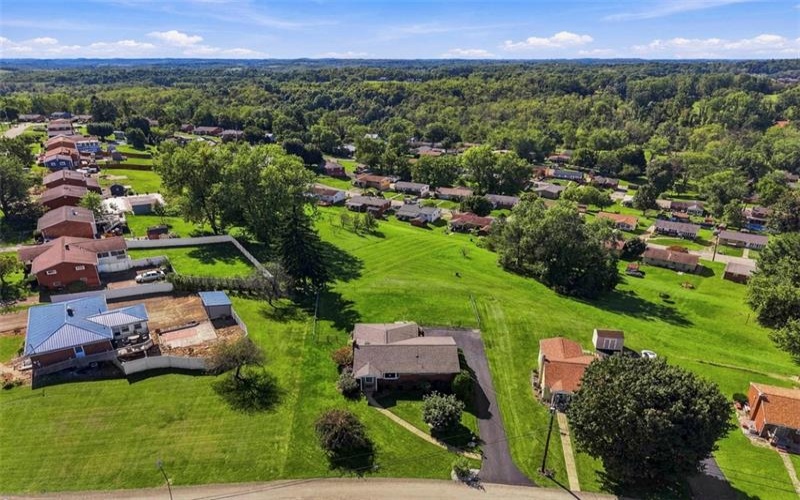 16 Rolling Hills Ave, Irwin, 15642, 3 Bedroom Bedrooms, 8 Room Rooms,1.1 BathroomBathrooms,Residential,For Sale,Rolling Hills Ave,1776366
