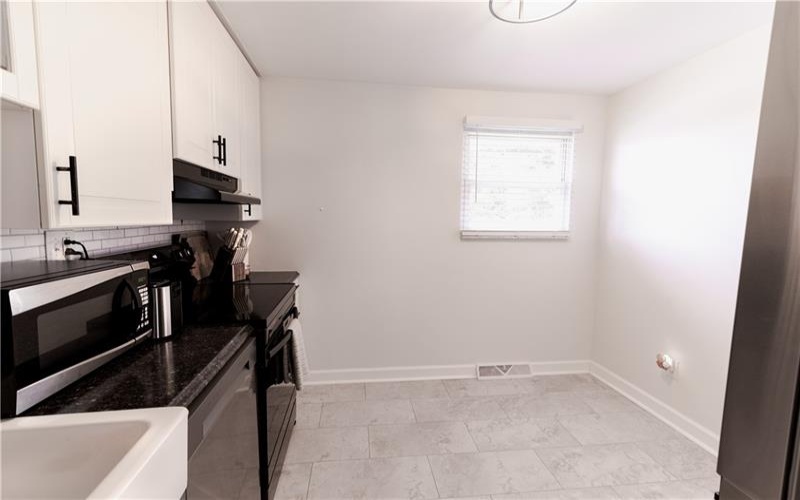 1 Fitch Ln, 15601, 15601, 3 Bedroom Bedrooms, 9 Room Rooms,1.1 BathroomBathrooms,Residential,For Sale,Fitch Ln,1776369