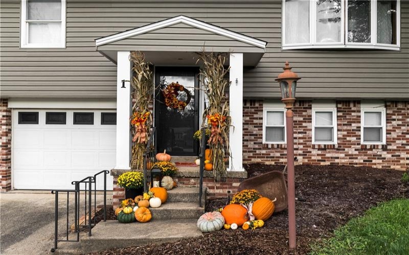 1 Fitch Ln, 15601, 15601, 3 Bedroom Bedrooms, 9 Room Rooms,1.1 BathroomBathrooms,Residential,For Sale,Fitch Ln,1776369