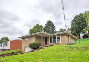303 Pine Dr, New Stanton, 15672, 3 Bedroom Bedrooms, 8 Room Rooms,1.1 BathroomBathrooms,Residential,For Sale,Pine Dr,1776377