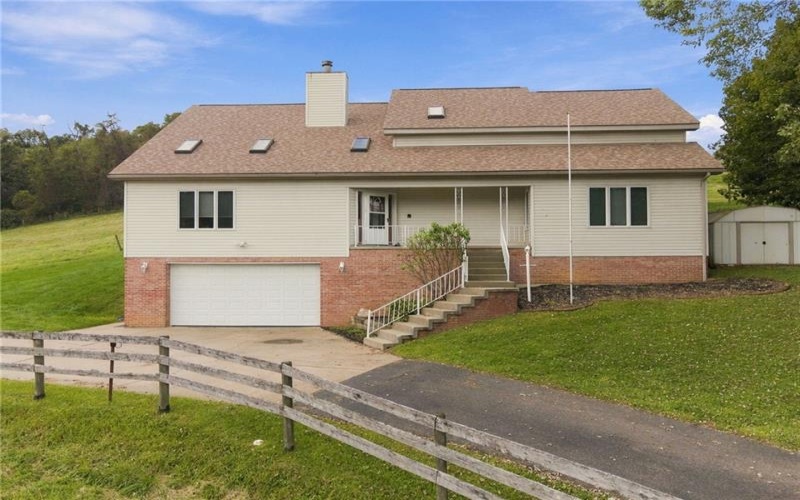 327 Sugar Run Rd, Waynesburg, 15370, 4 Bedroom Bedrooms, ,2.2 BathroomBathrooms,Farm-acreage-lot,For Sale,6 Stall Barn, 2 Run-ins,Sugar Run Rd,1776380
