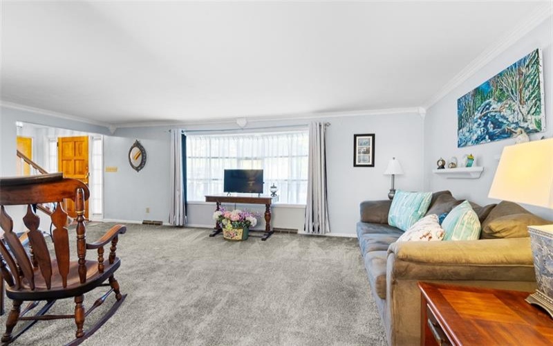 3330 Shady Drive, Murrysville, 15668, 5 Bedroom Bedrooms, 10 Room Rooms,2.1 BathroomBathrooms,Residential,For Sale,Shady Drive,1776397