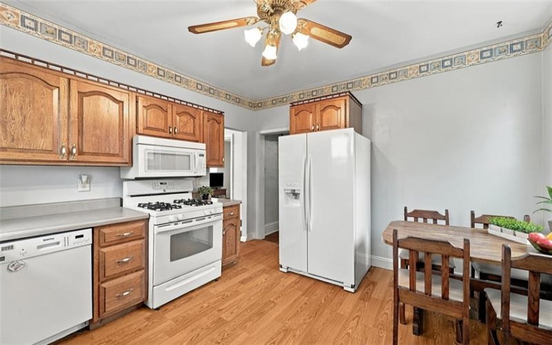 123 Freeport, Delmont, 15626, 4 Bedroom Bedrooms, 10 Room Rooms,1.1 BathroomBathrooms,Residential,For Sale,Freeport,1776404