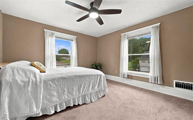 123 Freeport, Delmont, 15626, 4 Bedroom Bedrooms, 10 Room Rooms,1.1 BathroomBathrooms,Residential,For Sale,Freeport,1776404