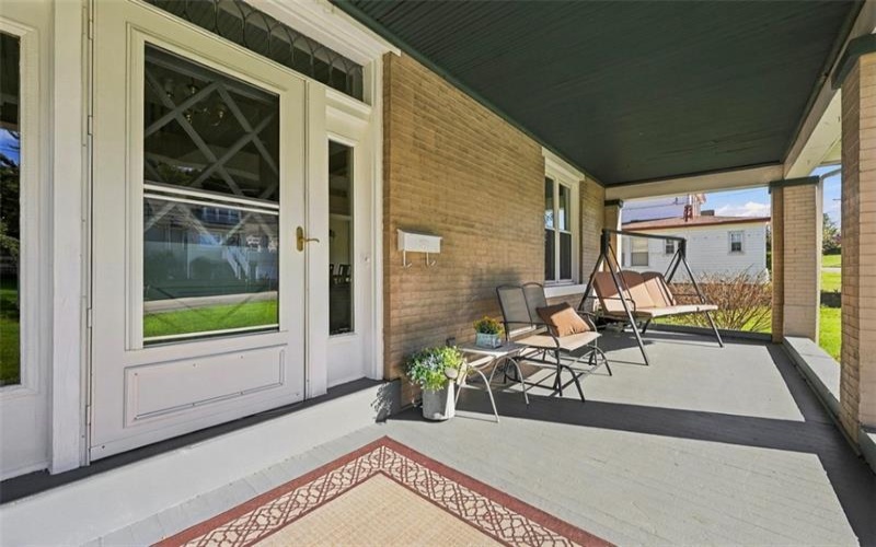 123 Freeport, Delmont, 15626, 4 Bedroom Bedrooms, 10 Room Rooms,1.1 BathroomBathrooms,Residential,For Sale,Freeport,1776404