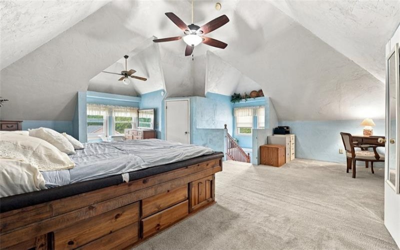 123 Freeport, Delmont, 15626, 4 Bedroom Bedrooms, 10 Room Rooms,1.1 BathroomBathrooms,Residential,For Sale,Freeport,1776404