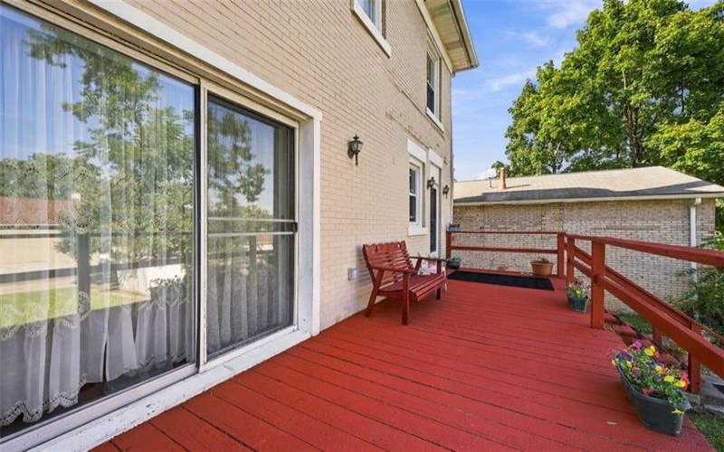 123 Freeport, Delmont, 15626, 4 Bedroom Bedrooms, 10 Room Rooms,1.1 BathroomBathrooms,Residential,For Sale,Freeport,1776404