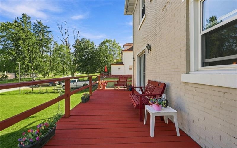 123 Freeport, Delmont, 15626, 4 Bedroom Bedrooms, 10 Room Rooms,1.1 BathroomBathrooms,Residential,For Sale,Freeport,1776404