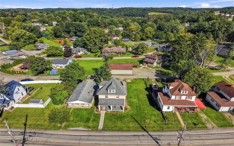 123 Freeport, Delmont, 15626, 4 Bedroom Bedrooms, 10 Room Rooms,1.1 BathroomBathrooms,Residential,For Sale,Freeport,1776404