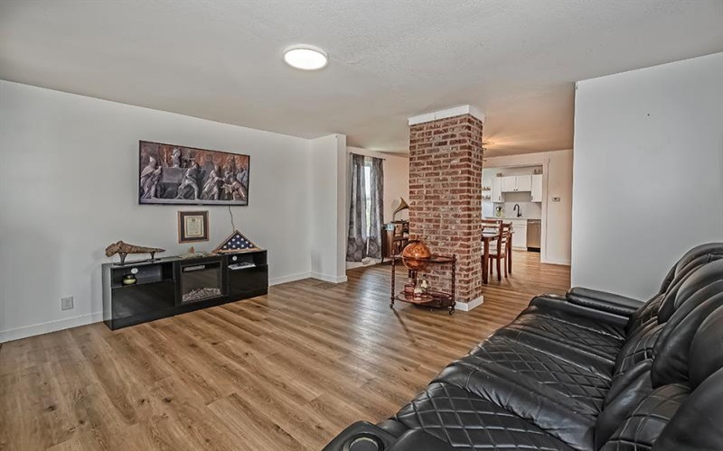 722 Giffin AVENUE, Canonsburg, 15317, 3 Bedroom Bedrooms, ,1.1 BathroomBathrooms,Residential,For Sale,Giffin,1770452