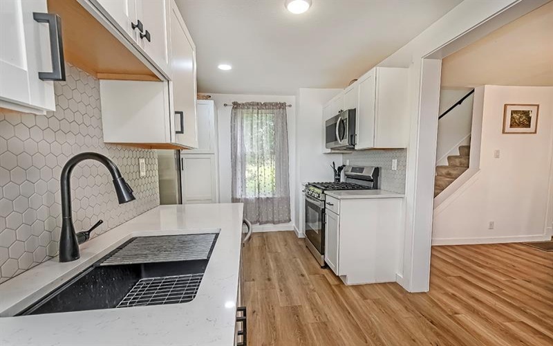 722 Giffin AVENUE, Canonsburg, 15317, 3 Bedroom Bedrooms, ,1.1 BathroomBathrooms,Residential,For Sale,Giffin,1770452