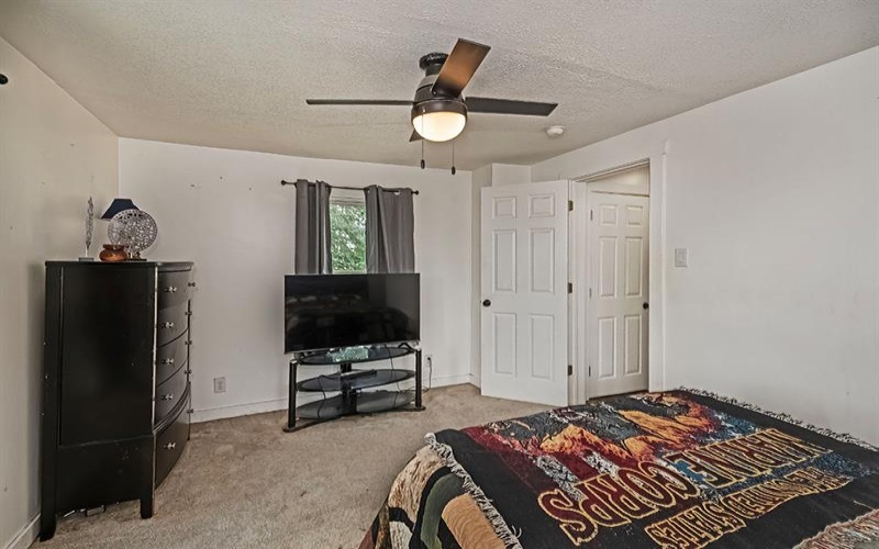 722 Giffin AVENUE, Canonsburg, 15317, 3 Bedroom Bedrooms, ,1.1 BathroomBathrooms,Residential,For Sale,Giffin,1770452