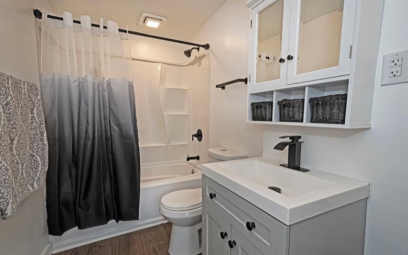 722 Giffin AVENUE, Canonsburg, 15317, 3 Bedroom Bedrooms, ,1.1 BathroomBathrooms,Residential,For Sale,Giffin,1770452
