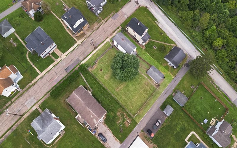 722 Giffin AVENUE, Canonsburg, 15317, 3 Bedroom Bedrooms, ,1.1 BathroomBathrooms,Residential,For Sale,Giffin,1770452
