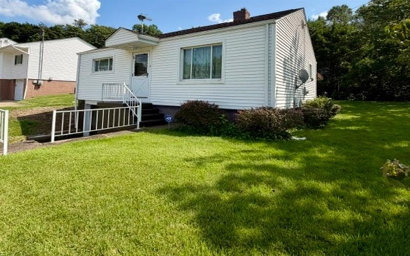 1 Anderson Court, Monessen, 15062, 2 Bedroom Bedrooms, 4 Room Rooms,1 BathroomBathrooms,Residential,For Sale,Anderson Court,1771381