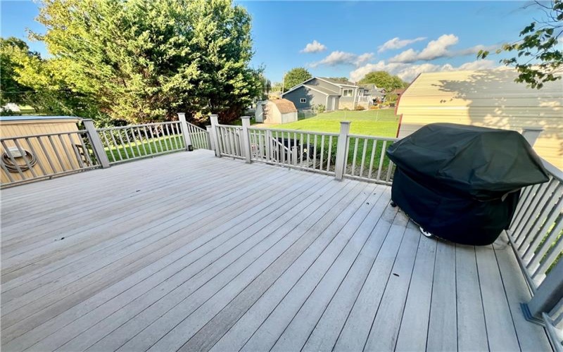 108 N. 1st St, Masontown, 15461, 3 Bedroom Bedrooms, ,2.1 BathroomBathrooms,Residential,For Sale,N. 1st St,1774320