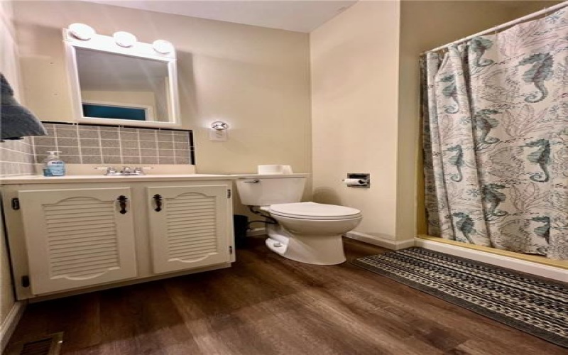 108 N. 1st St, Masontown, 15461, 3 Bedroom Bedrooms, ,2.1 BathroomBathrooms,Residential,For Sale,N. 1st St,1774320