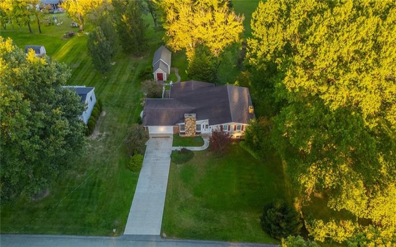 410 MATTY DRIVE, ROSTRAVER, 15012, 4 Bedroom Bedrooms, 10 Room Rooms,3 BathroomBathrooms,Residential,For Sale,MATTY DRIVE,1776447