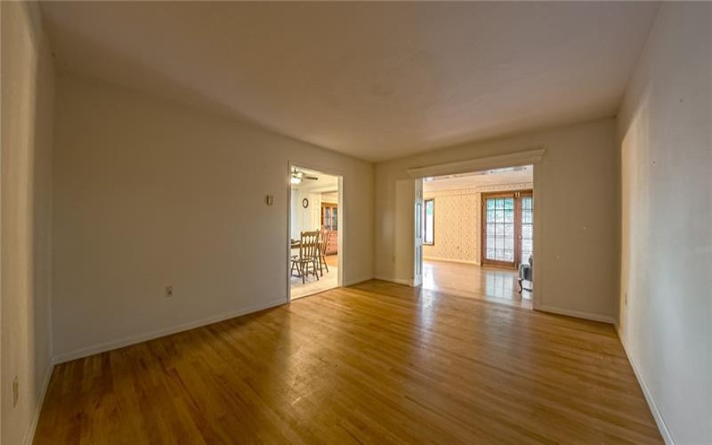 410 MATTY DRIVE, ROSTRAVER, 15012, 4 Bedroom Bedrooms, 10 Room Rooms,3 BathroomBathrooms,Residential,For Sale,MATTY DRIVE,1776447