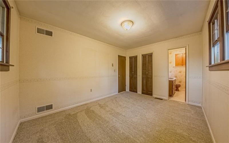410 MATTY DRIVE, ROSTRAVER, 15012, 4 Bedroom Bedrooms, 10 Room Rooms,3 BathroomBathrooms,Residential,For Sale,MATTY DRIVE,1776447