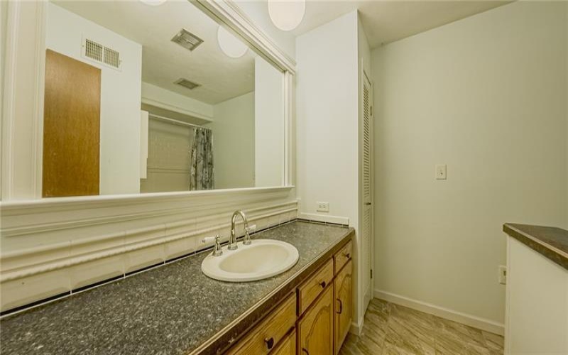 410 MATTY DRIVE, ROSTRAVER, 15012, 4 Bedroom Bedrooms, 10 Room Rooms,3 BathroomBathrooms,Residential,For Sale,MATTY DRIVE,1776447