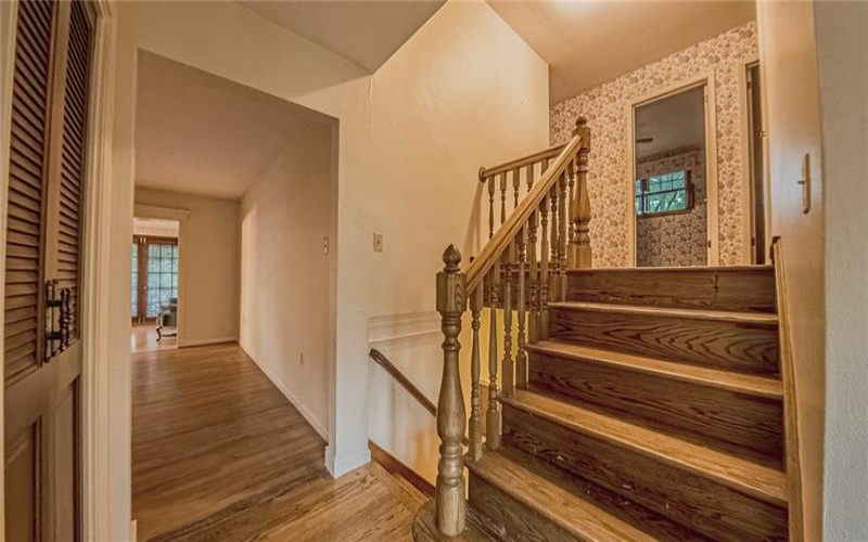 410 MATTY DRIVE, ROSTRAVER, 15012, 4 Bedroom Bedrooms, 10 Room Rooms,3 BathroomBathrooms,Residential,For Sale,MATTY DRIVE,1776447