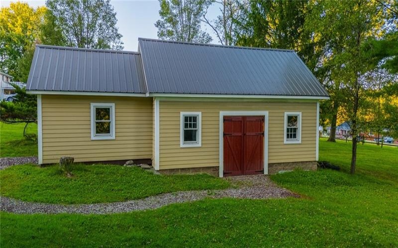 410 MATTY DRIVE, ROSTRAVER, 15012, 4 Bedroom Bedrooms, 10 Room Rooms,3 BathroomBathrooms,Residential,For Sale,MATTY DRIVE,1776447