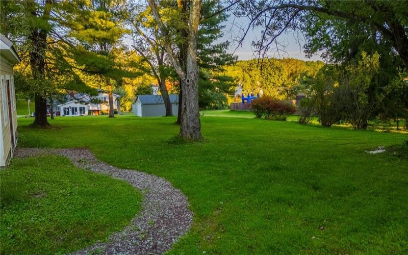 410 MATTY DRIVE, ROSTRAVER, 15012, 4 Bedroom Bedrooms, 10 Room Rooms,3 BathroomBathrooms,Residential,For Sale,MATTY DRIVE,1776447