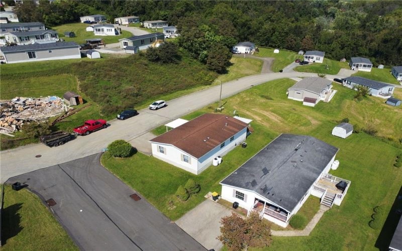 208 KNIGHT DRIVE, ROSTRAVER, 15012, 3 Bedroom Bedrooms, 5 Room Rooms,2 BathroomBathrooms,Residential,For Sale,KNIGHT DRIVE,1775486